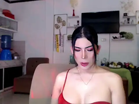 Snapshot of goddessofbigcock1234 chatting on February 4, 2:39 am goddessofbigcock1234 online show from February 4, 2:39 am
