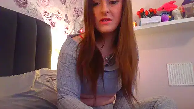 Snapshot of LucyRoseMae chatting on May 16, 2:27 pm LucyRoseMae online show from May 16, 2:27 pm