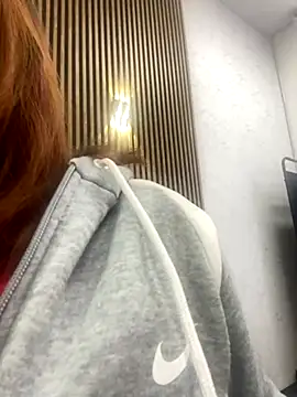 LorenBeiker- online show from October 8, 11:52 am