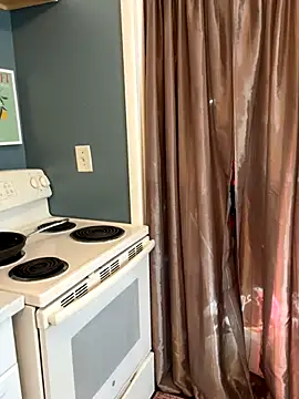 DaiseyKurrupt online show from September 28, 3:50 pm