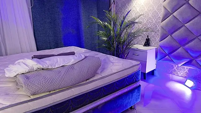 BeccaReedd online show from September 24, 2:59 am