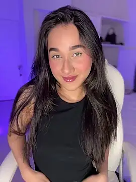 julieta jhonss online show from March 2, 3:20 am