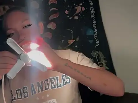 Simi Ipit online show from February 27, 1:16 am