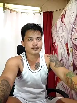 urhotfucker13 online show from February 6, 7:23 am