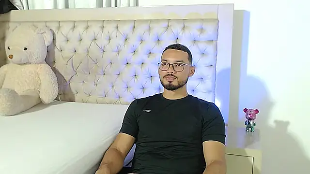 marcusblade online show from January 7, 1:30 am