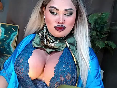 KitSmithCumerr online show from October 28, 8:00 pm