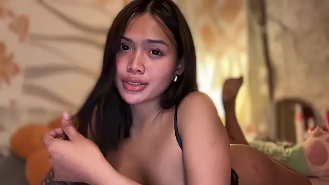 Snapshot of Yourbaby_angelx chatting on February 10, 6:17 am Yourbaby angelx online show from February 10, 6:17 am