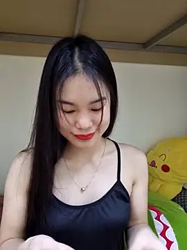 Baby-ladytits2025 online show from October 13, 4:07 pm