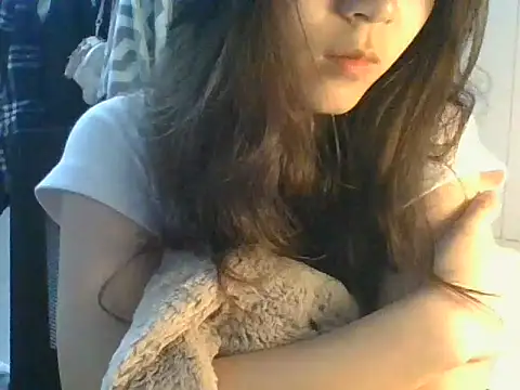 Linzly online show from September 17, 4:41 pm