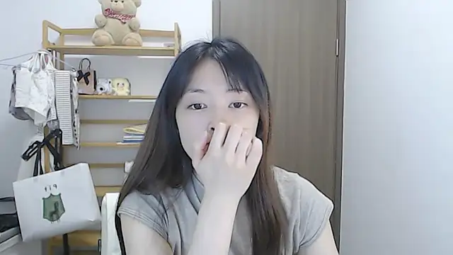 Mimi-cnbaby online show from May 2, 1:05 pm