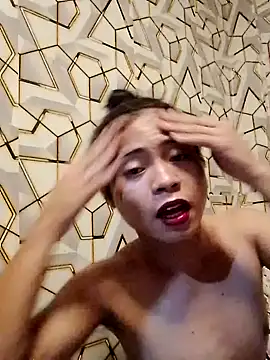 Snapshot of Menxie18 chatting on April 4, 2:25 pm Menxie18 online show from April 4, 2:25 pm