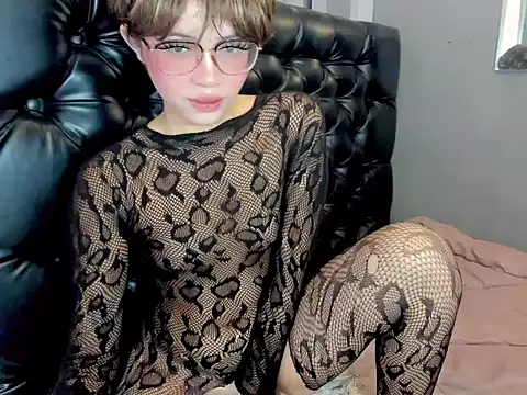 rian shemale online show from October 27, 7:51 pm