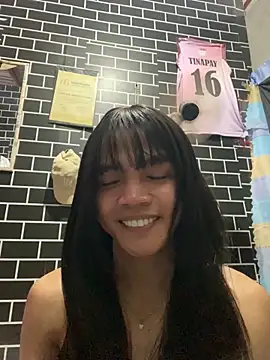 Snapshot of tscummeroverload4u chatting on December 16, 8:41 am tscummeroverload4u online show from December 16, 8:41 am