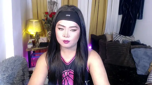 Snapshot of YourSweet-mich chatting on May 3, 10:54 am YourSweet-mich online show from May 3, 10:54 am