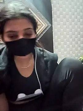 Hot Jaanvi  online show from December 3, 4:05 pm