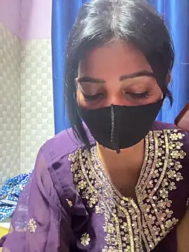 Hot Jaanvi  online show from May 20, 4:35 pm