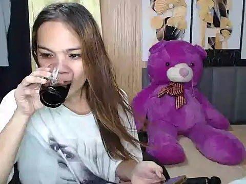 Raffa ella69 online show from November 18, 5:45 am