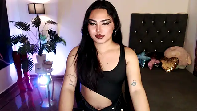 Unique Maya online show from February 11, 1:05 pm