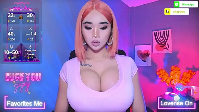 Snapshot of TriciaCumLoader chatting on March 11, 5:41 pm TriciaCumLoader online show from March 11, 5:41 pm