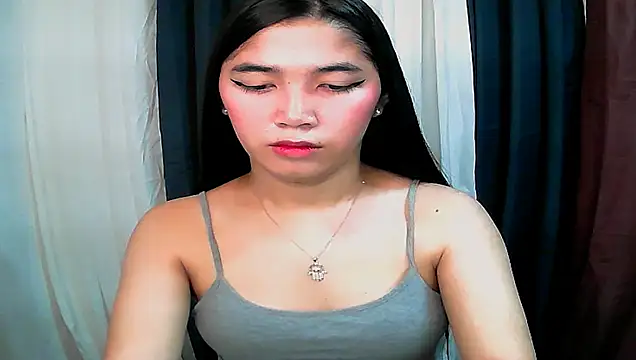 Snapshot of grethamore chatting on October 27, 2:04 am grethamore online show from October 27, 2:04 am