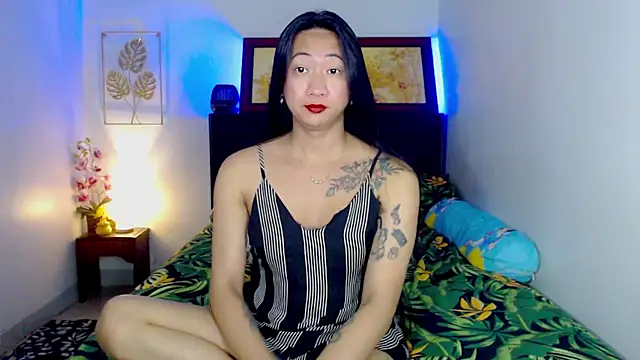 LovelyQueen69 online show from January 10, 4:36 am