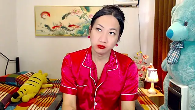 LovelyQueen69 online show from May 30, 8:44 am