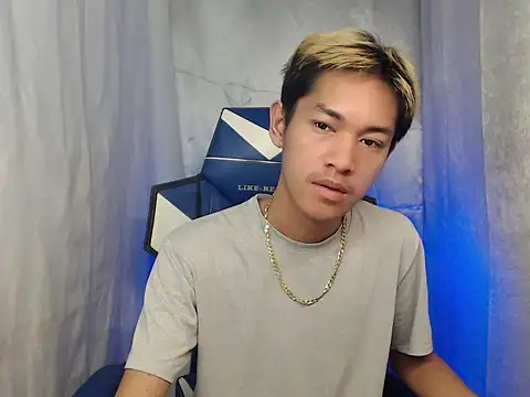 riks tyler online show from February 11, 9:20 pm