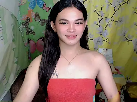 urgirljane online show from November 4, 11:53 am