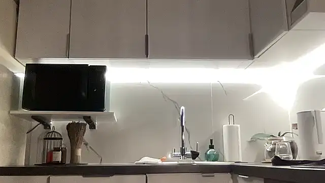 Gidelii online show from November 5, 9:48 pm