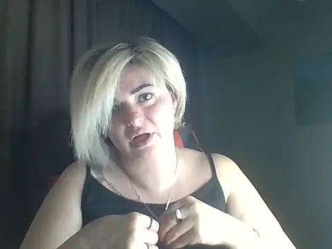 Snapshot of Wymini chatting on September 22, 1:07 am Wymini online show from September 22, 1:07 am