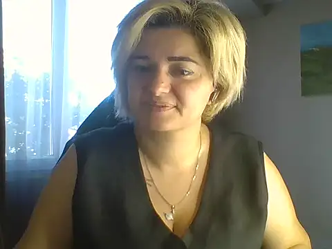 Snapshot of Wymini chatting on September 23, 7:44 am Wymini online show from September 23, 7:44 am