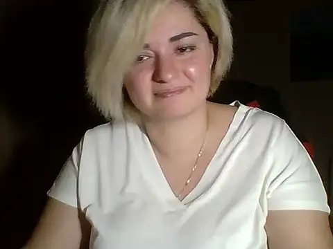 Snapshot of Wymini chatting on October 5, 9:34 pm Wymini online show from October 5, 9:34 pm