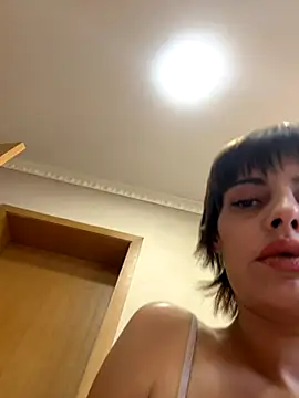 sweetchery999999 online show from September 9, 3:44 pm