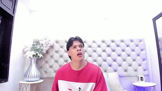 BenitoSaenz online show from November 6, 11:00 am