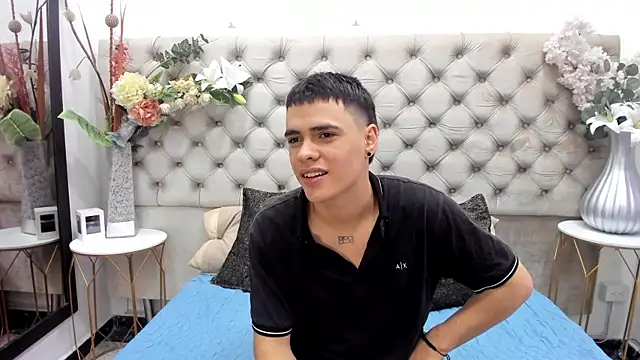 BenitoSaenz online show from February 13, 12:56 pm