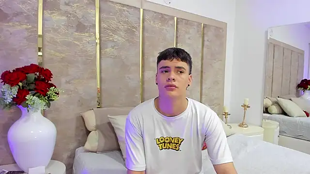 BenitoSaenz online show from March 30, 12:39 pm