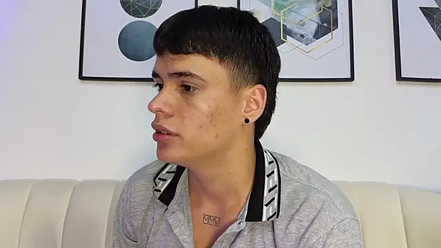 BenitoSaenz online show from April 10, 12:32 pm