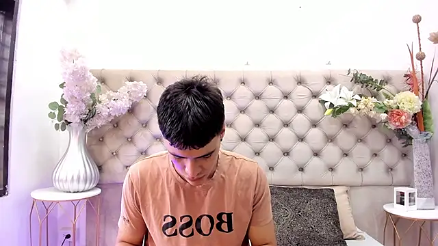 BenitoSaenz online show from April 11, 12:20 pm