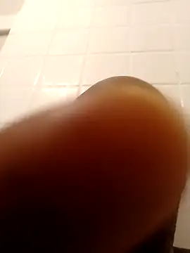 Snapshot of JezOne555 chatting on September 17, 11:12 am JezOne555 online show from September 17, 11:12 am