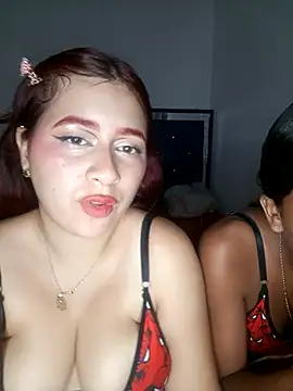 Chloe Sky love online show from April 17, 2:36 am