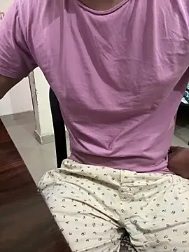 Snapshot of Saifq chatting on September 20, 10:27 am Saifq online show from September 20, 10:27 am