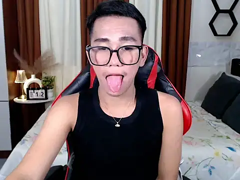 drinkmycumx online show from February 12, 12:55 pm