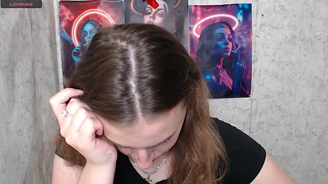AmandaDimond  online show from May 25, 10:32 am