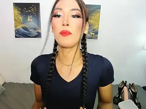 Savanna White online show from November 12, 11:54 am