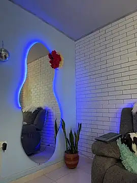 Im Fernanda online show from November 12, 12:16 pm