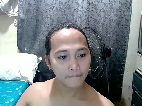 Kelly Holly online show from June 17, 11:27 pm