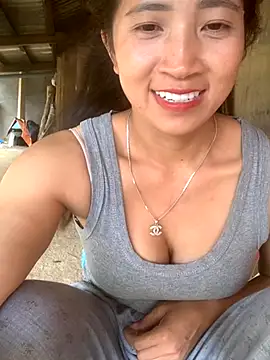 ThiHa003 online show from October 18, 6:26 am