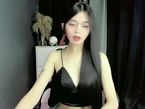 Snapshot of LexiLove chatting on November 8, 6:57 am LexiLove online show from November 8, 6:57 am