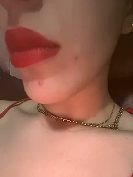 Mimisixo online show from May 20, 3:51 pm