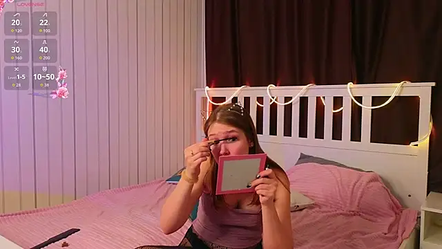 BeatrixCarIeton online show from December 3, 7:23 pm